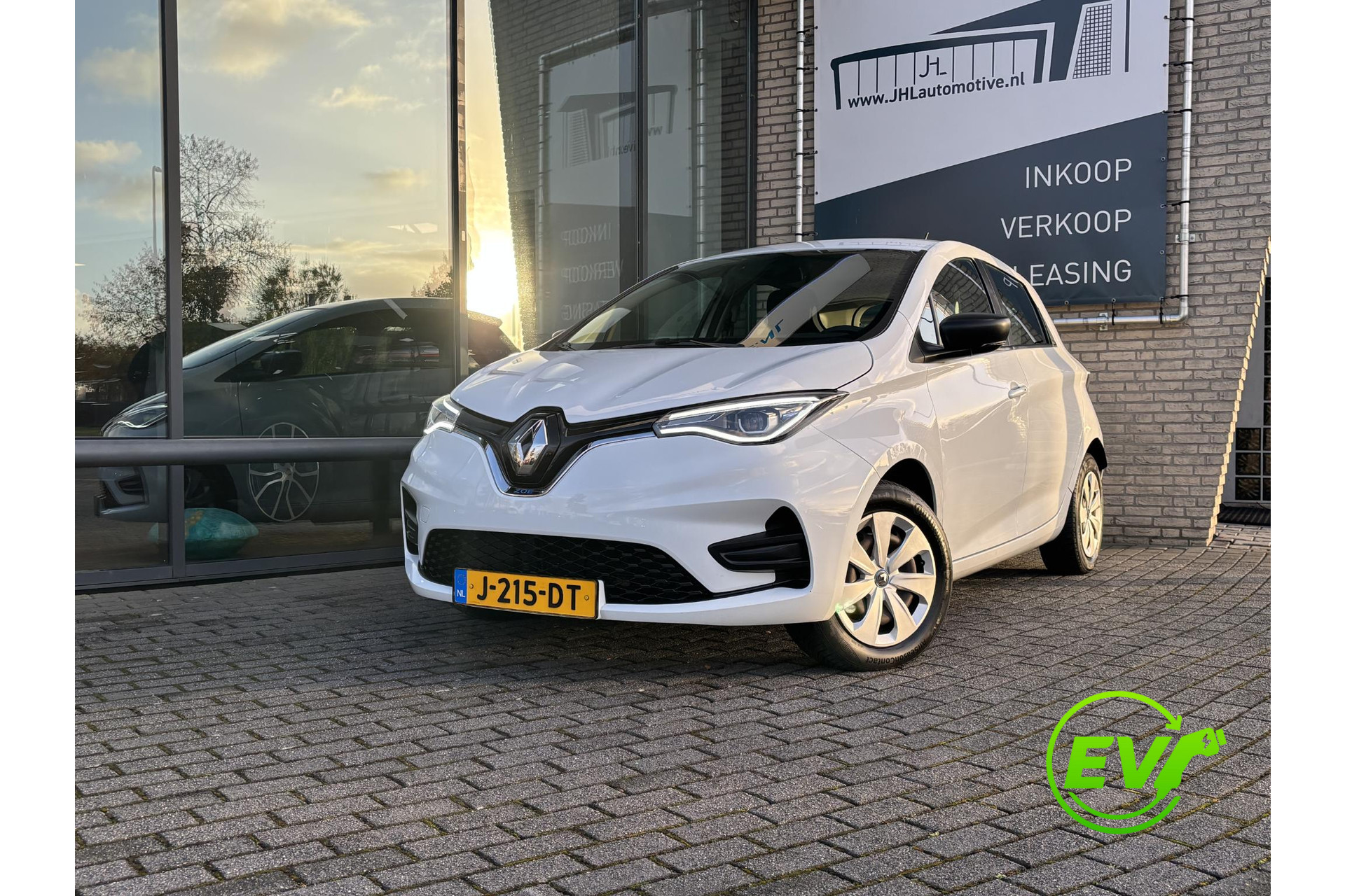 Renault ZOE R110 Life 52kWh*KOOPACCU*3FASE*ECC*CAMERA*NAVI*PDC